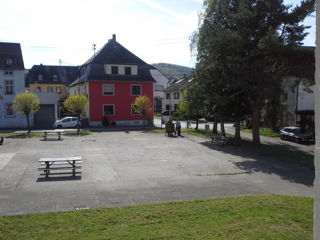 ホテル Weinhaus Kurtrierer Hof ライヴェン エクステリア 写真